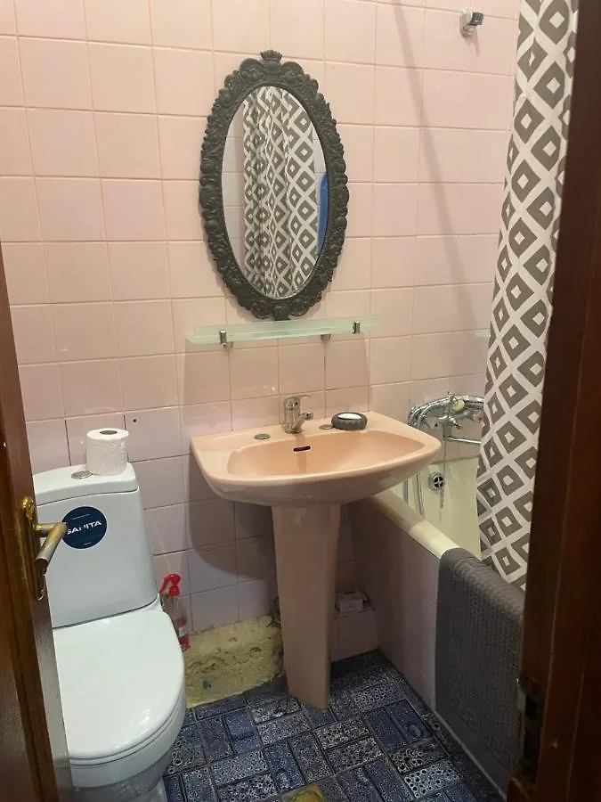 Apartment With Balcony Vake Tbilisi 0*,  Georgien