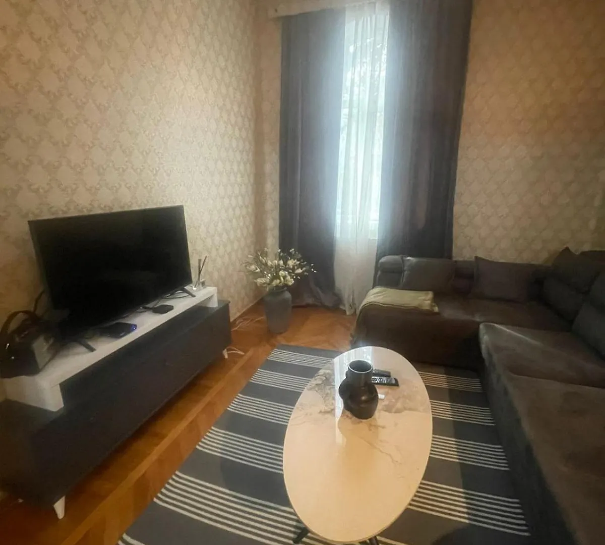 Apartment With Balcony Vake Tbilisi